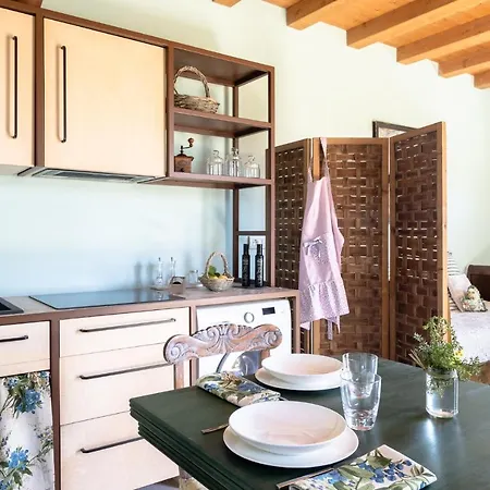 Bellandi Farm stay